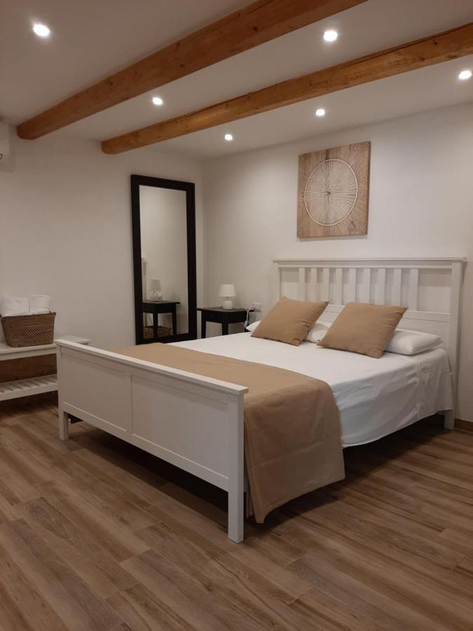 Ferienwohnung Al Sottano 19 Bari Exterior foto